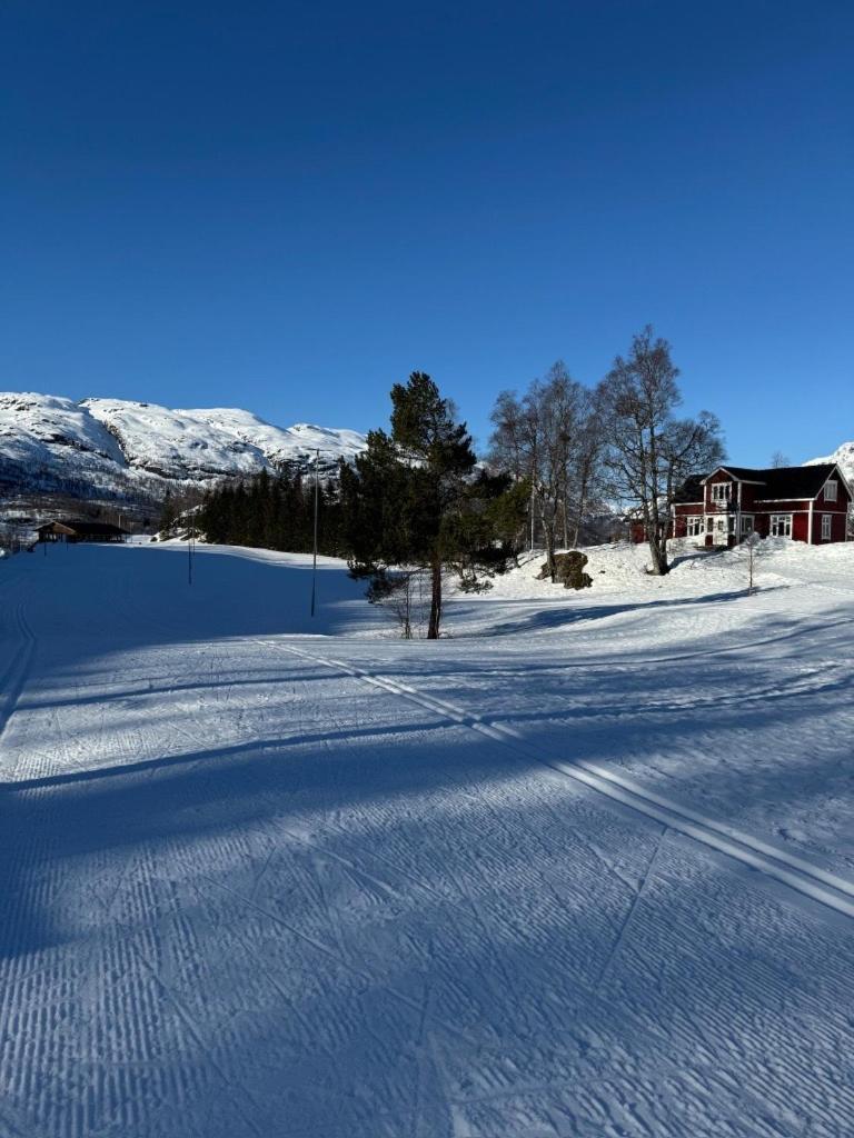 Minnehaugen I Handeland Lodge Sauda Εξωτερικό φωτογραφία