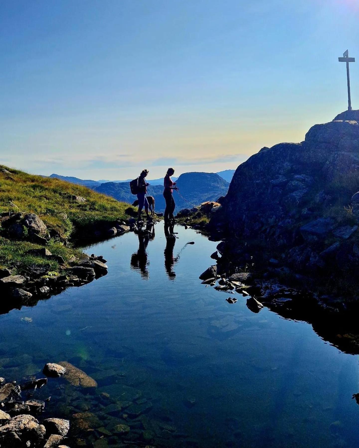 Minnehaugen I Handeland Lodge Sauda Εξωτερικό φωτογραφία